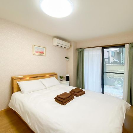 We Guest House Tokyo Esterno foto
